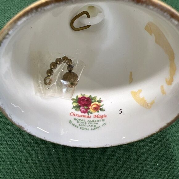Vintage Royal Albert Christmas Magic Bell Porcelain Bone China 5” - Picture 7 of 8